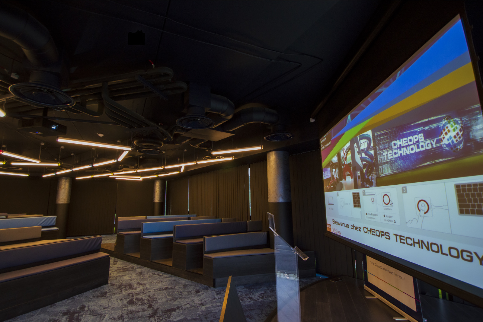 Auditorium de Cheops Technology, équipé par AVMD
