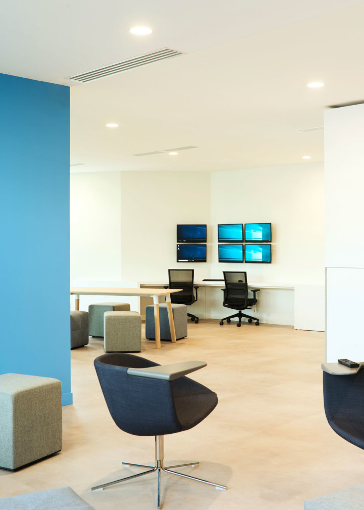 AVMD - Autres prestations - Showroom - Mur d'images 2 - SECURITAS