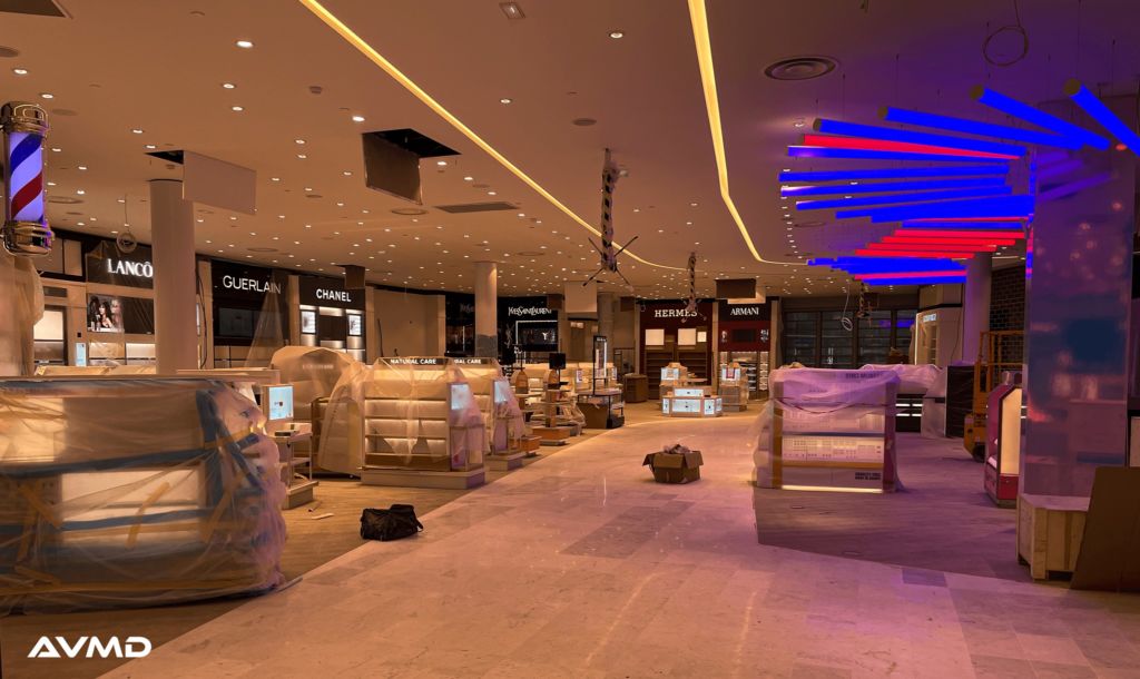 Mise en lumière de la boutique BUY Paris DUTY FREE